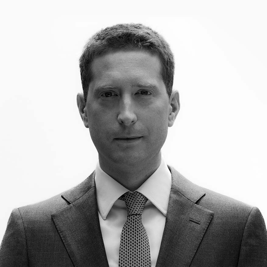 Black and white photo of David Shalleck-Klein who is protecting New York families from unnecessary and harmful separation